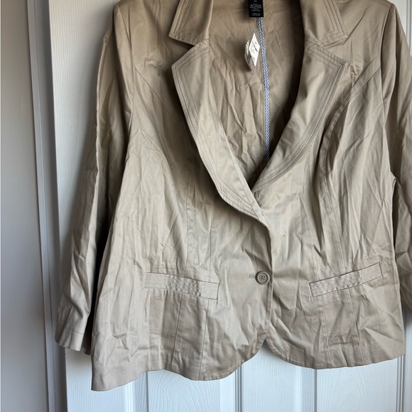 Lane Bryant Tan Blazer for Women - Picture 2 of 5